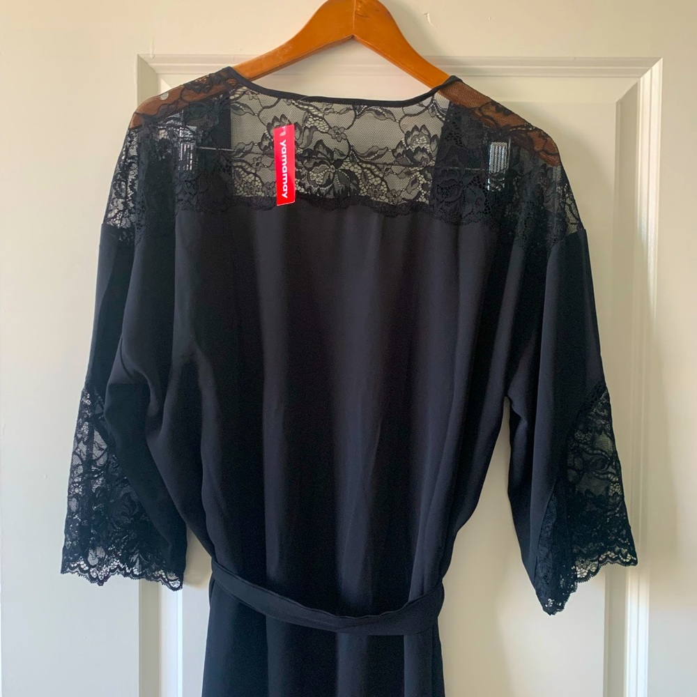 Black  lace kimono